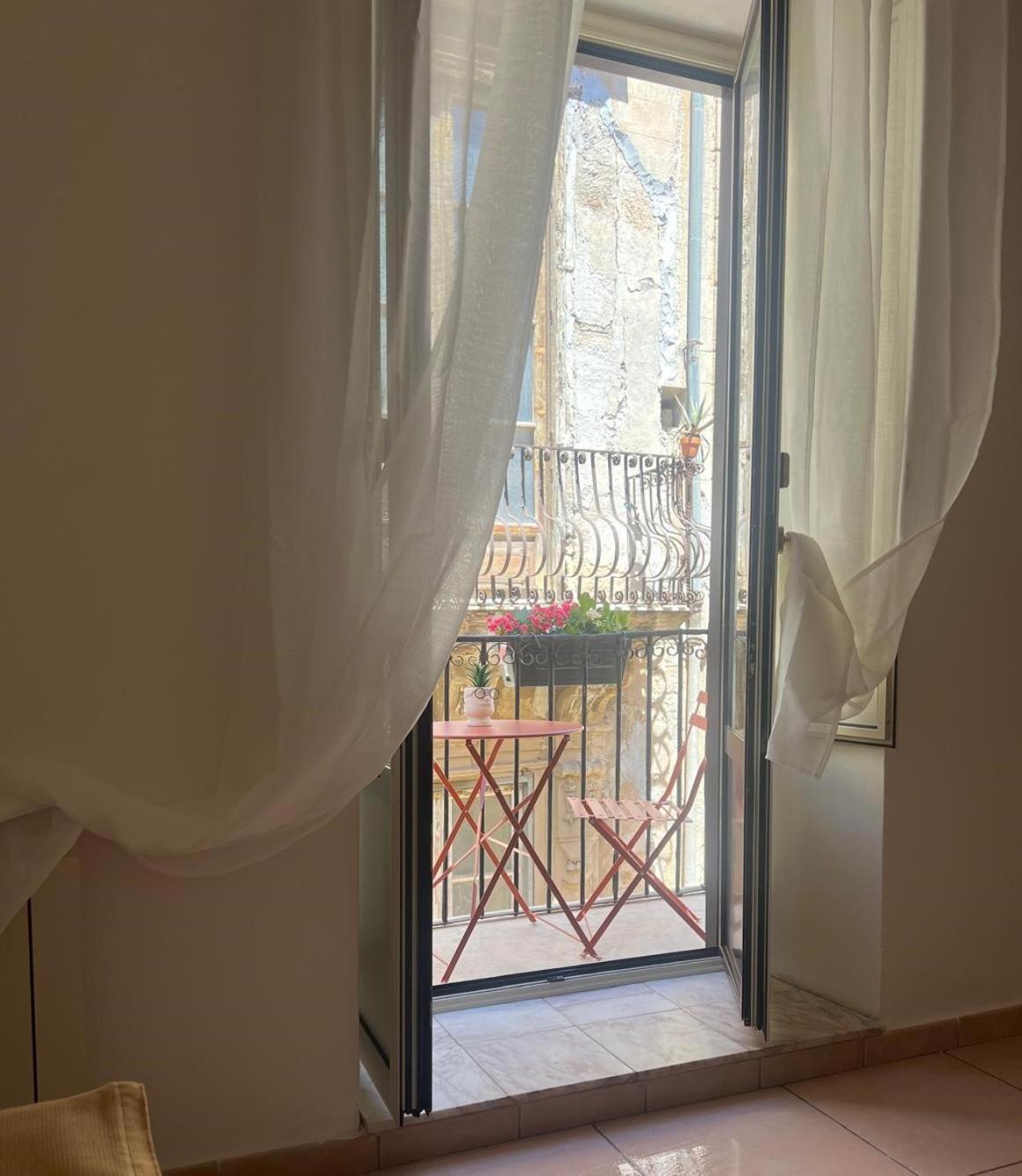 פלרמו Greta'S Apartment Discesa Delle Capre מראה חיצוני תמונה